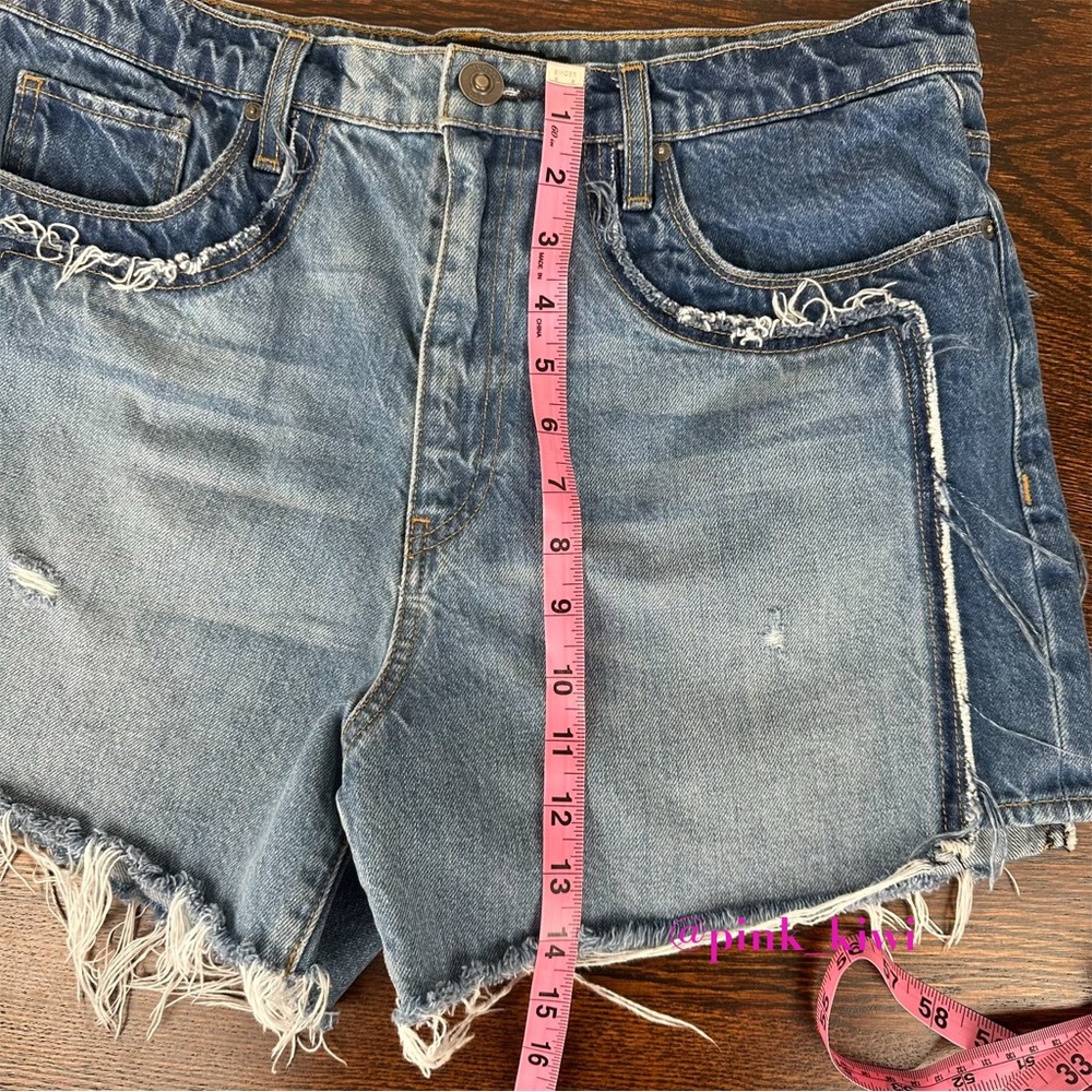 Hudson Blue Deconstructed High Rise Cutoff Jean Shorts - Picture 13 of 14